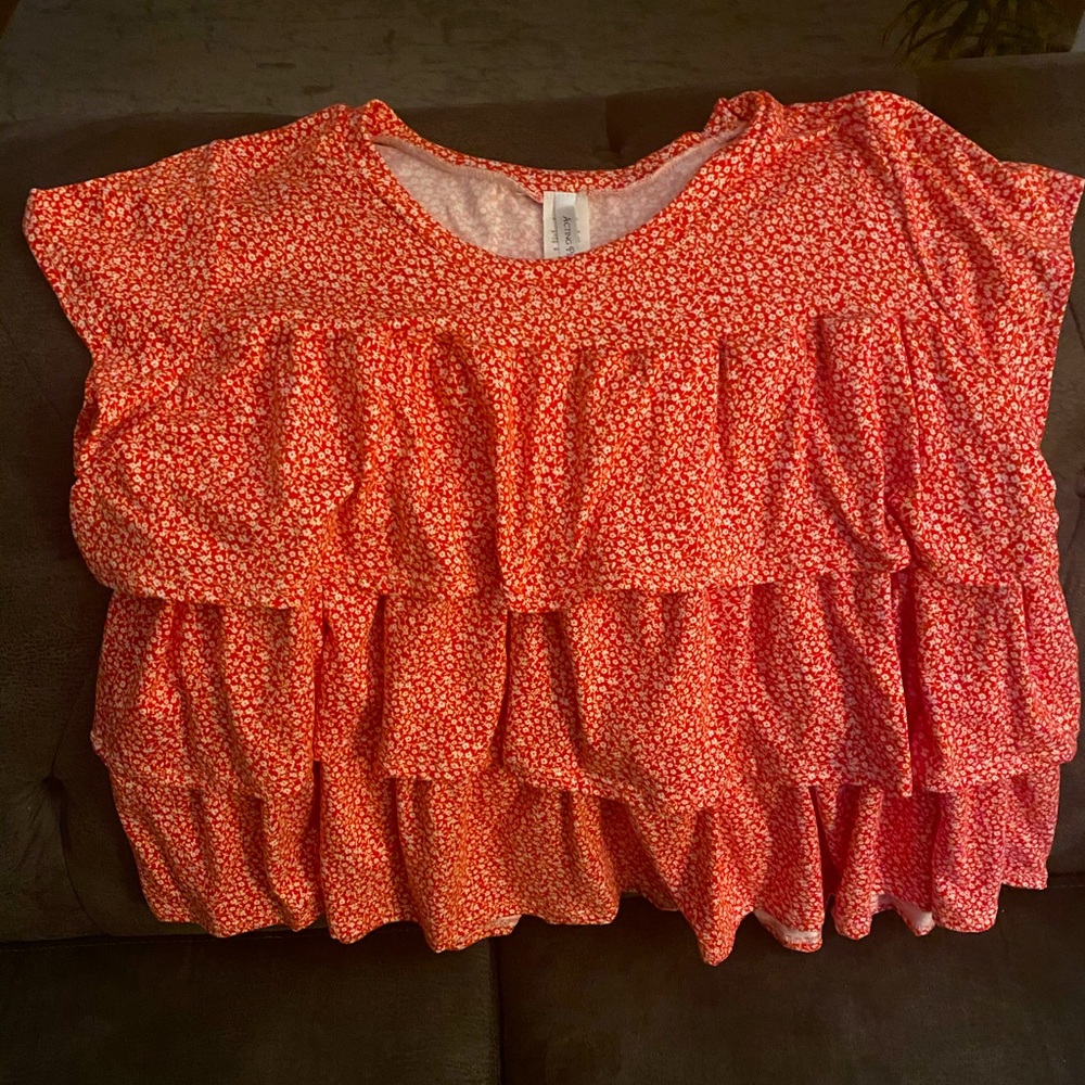 NWOT Active Pro Size XL Red and White Floral Print Super Soft Layered Top